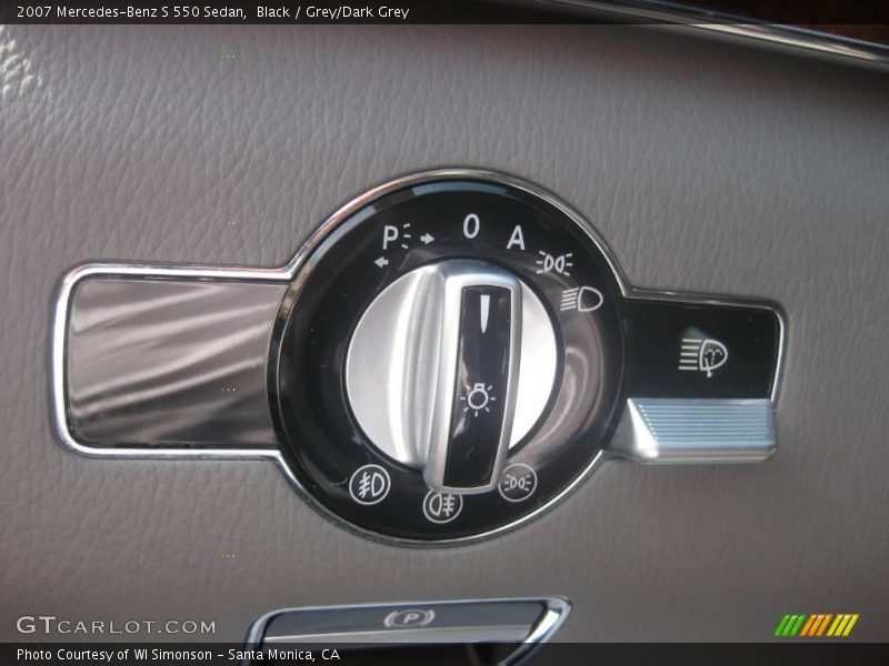 Black / Grey/Dark Grey 2007 Mercedes-Benz S 550 Sedan