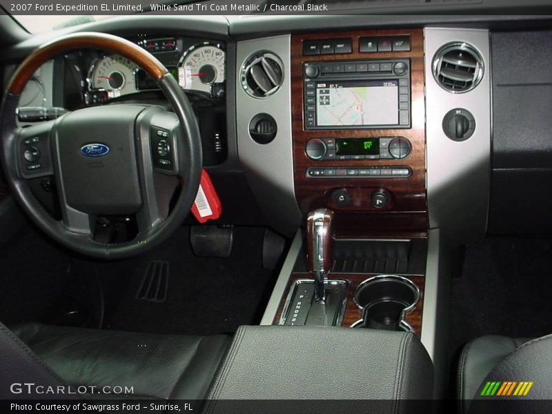White Sand Tri Coat Metallic / Charcoal Black 2007 Ford Expedition EL Limited