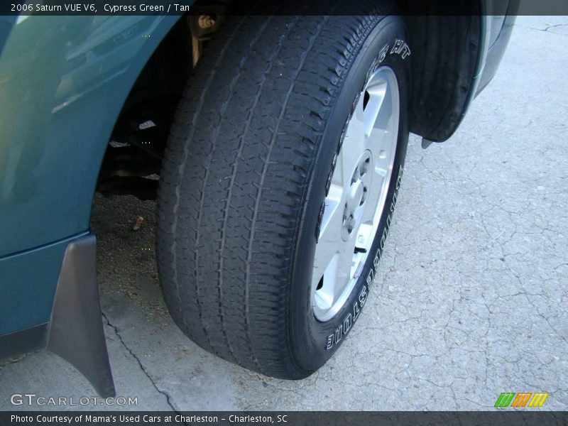 Cypress Green / Tan 2006 Saturn VUE V6