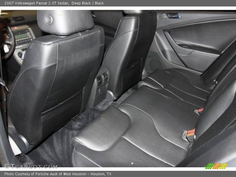 Deep Black / Black 2007 Volkswagen Passat 2.0T Sedan