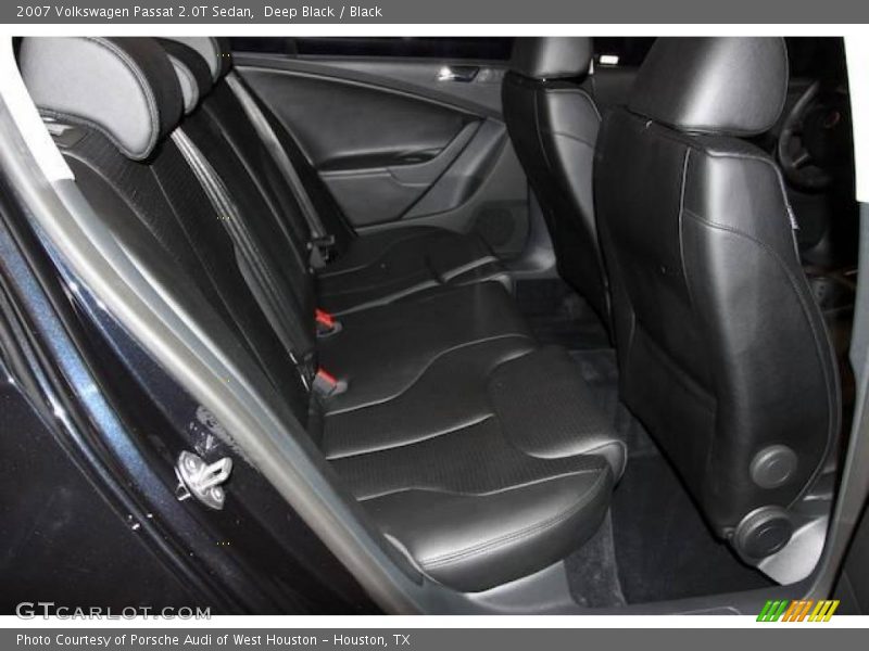 Deep Black / Black 2007 Volkswagen Passat 2.0T Sedan