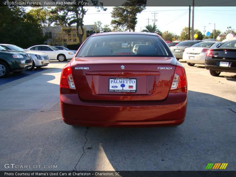 Fusion Red Metallic / Grey 2008 Suzuki Forenza