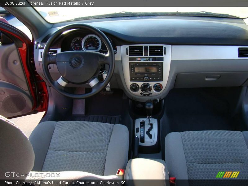 Fusion Red Metallic / Grey 2008 Suzuki Forenza