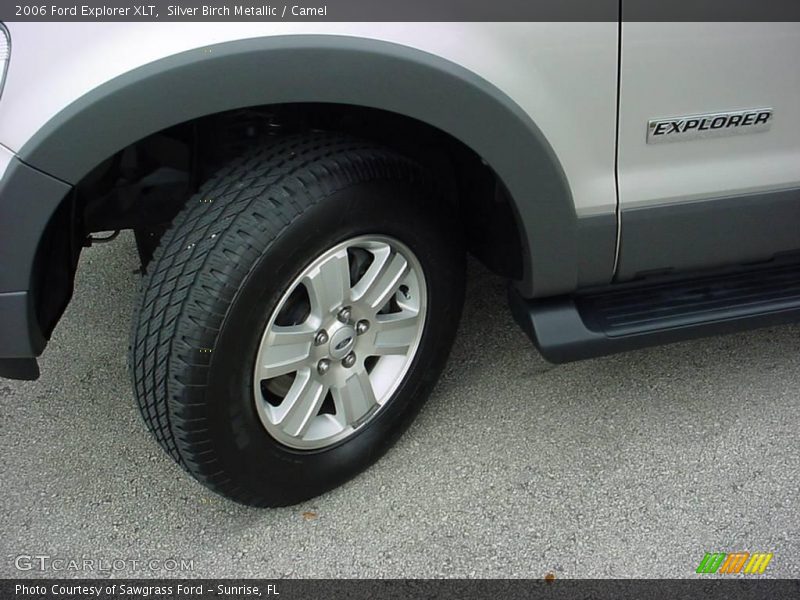 Silver Birch Metallic / Camel 2006 Ford Explorer XLT