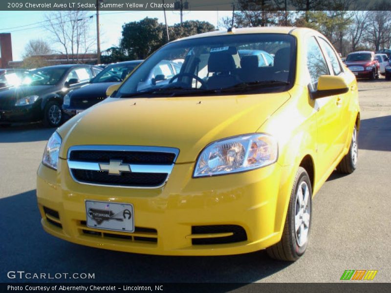 Summer Yellow / Charcoal 2009 Chevrolet Aveo LT Sedan