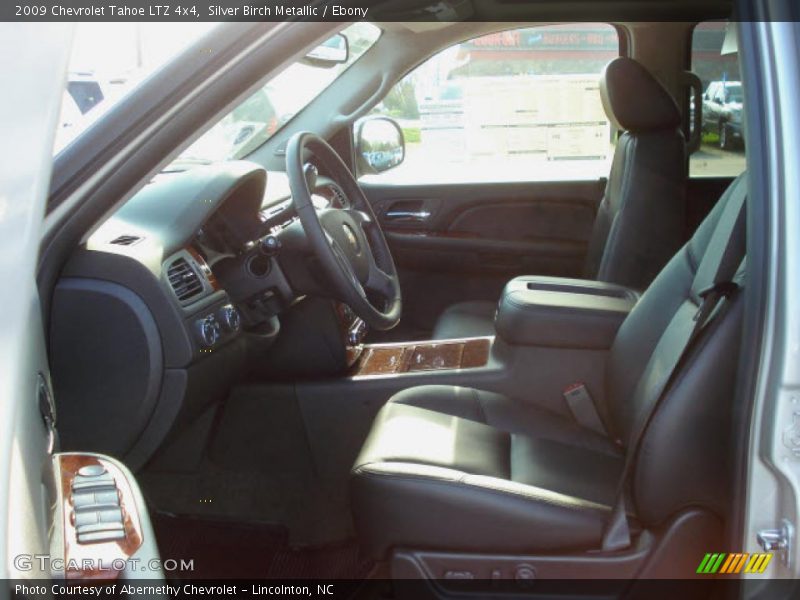 Silver Birch Metallic / Ebony 2009 Chevrolet Tahoe LTZ 4x4