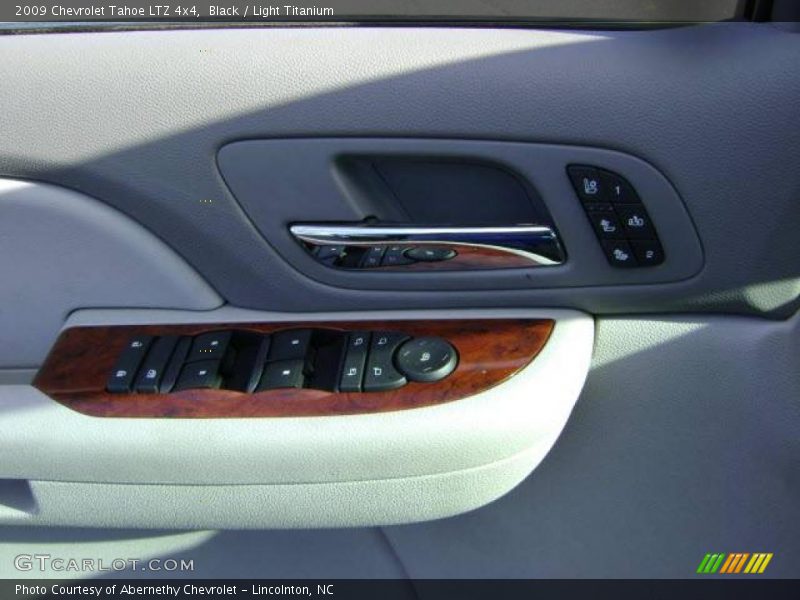 Black / Light Titanium 2009 Chevrolet Tahoe LTZ 4x4