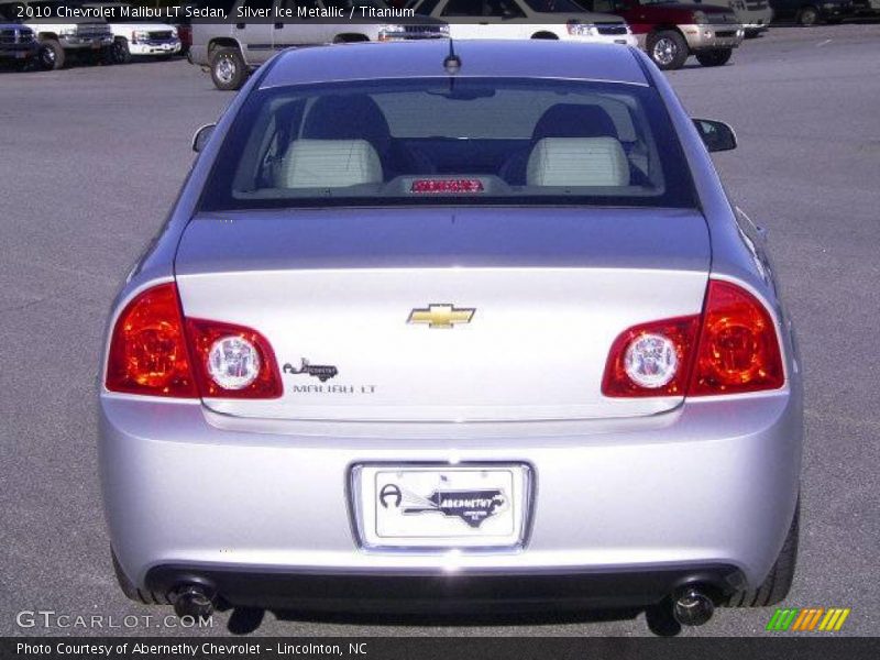 Silver Ice Metallic / Titanium 2010 Chevrolet Malibu LT Sedan