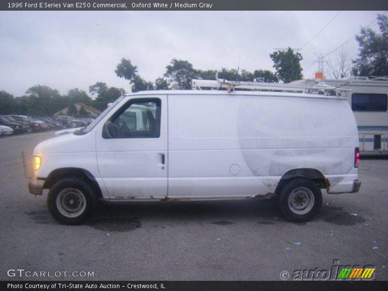 Oxford White / Medium Gray 1996 Ford E Series Van E250 Commercial