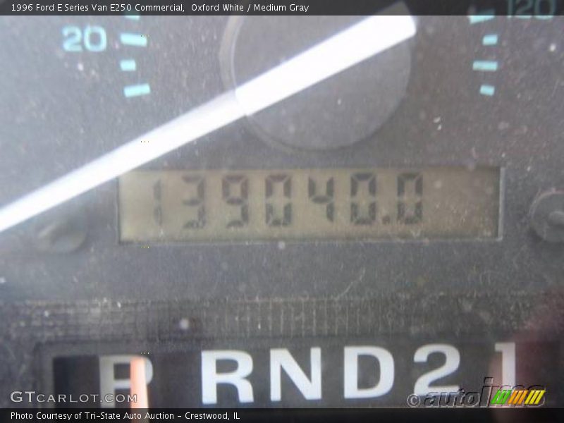 Oxford White / Medium Gray 1996 Ford E Series Van E250 Commercial