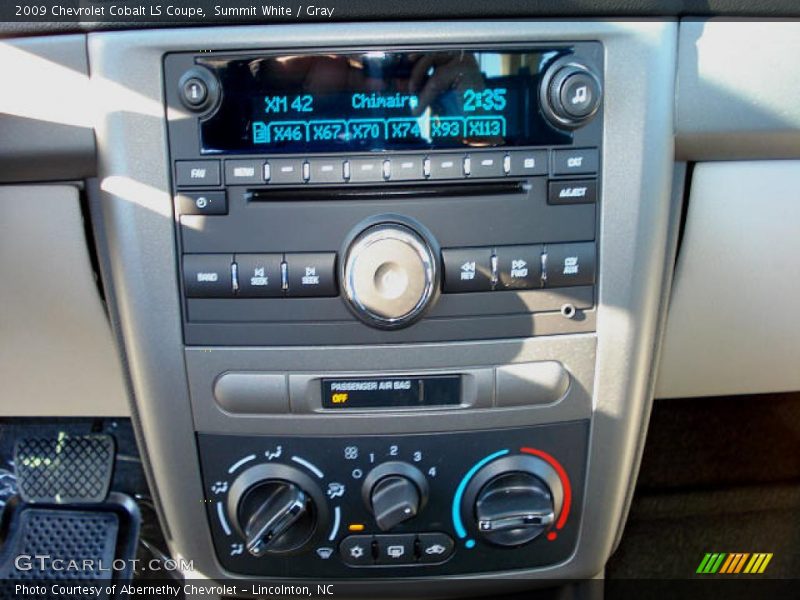 Summit White / Gray 2009 Chevrolet Cobalt LS Coupe