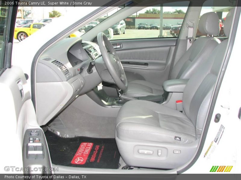 Super White / Stone Gray 2006 Toyota Camry LE