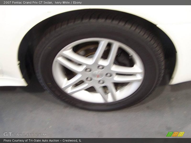 Ivory White / Ebony 2007 Pontiac Grand Prix GT Sedan