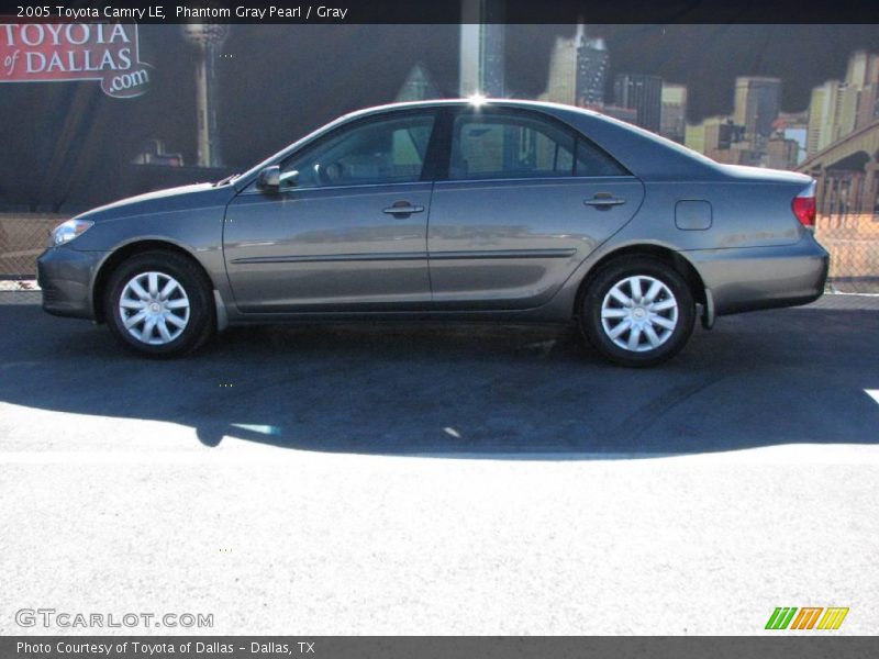 Phantom Gray Pearl / Gray 2005 Toyota Camry LE