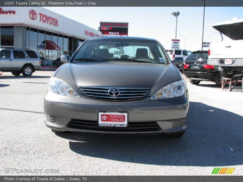Phantom Gray Pearl / Gray 2005 Toyota Camry LE