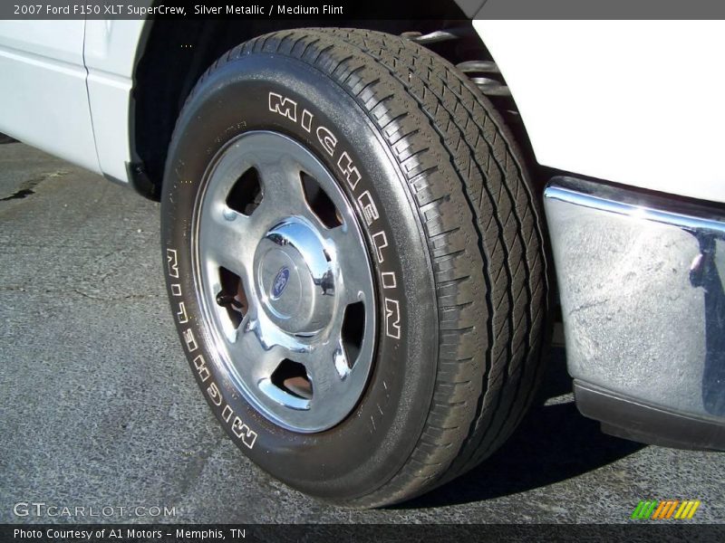 Silver Metallic / Medium Flint 2007 Ford F150 XLT SuperCrew