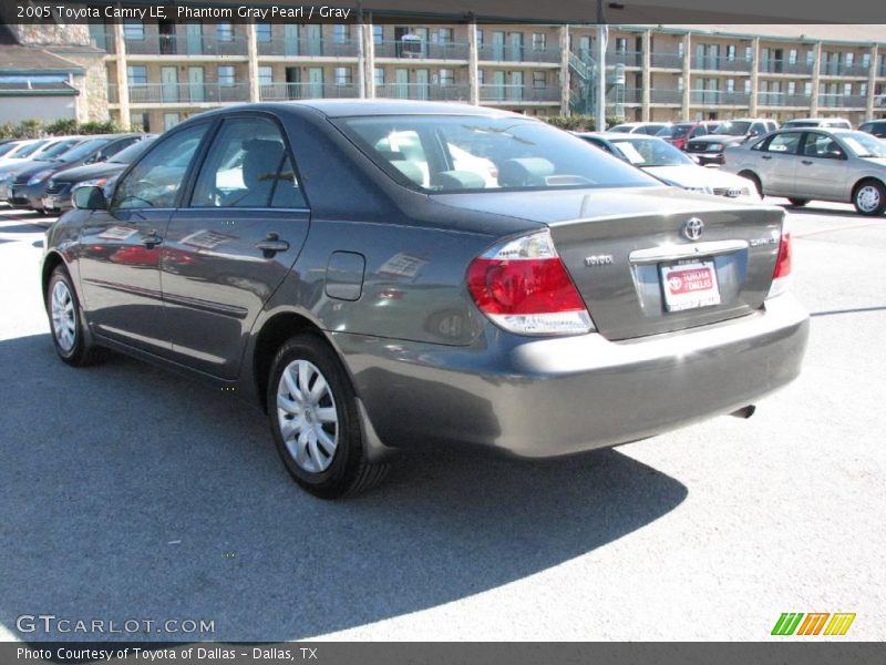 Phantom Gray Pearl / Gray 2005 Toyota Camry LE