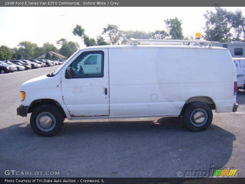 Oxford White / Grey 1998 Ford E Series Van E250 Commercial