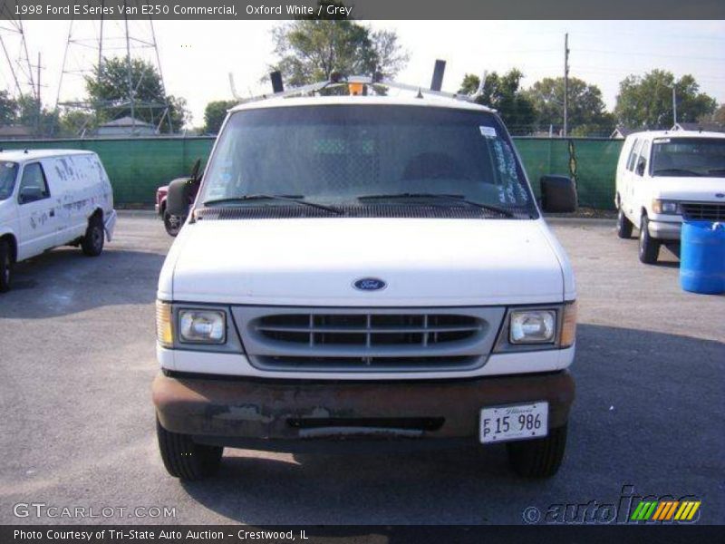 Oxford White / Grey 1998 Ford E Series Van E250 Commercial