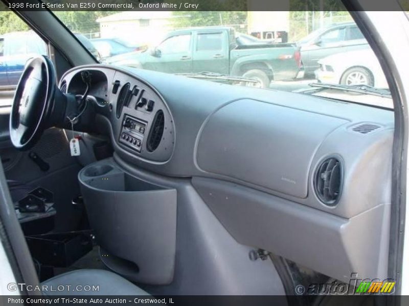 Oxford White / Grey 1998 Ford E Series Van E250 Commercial