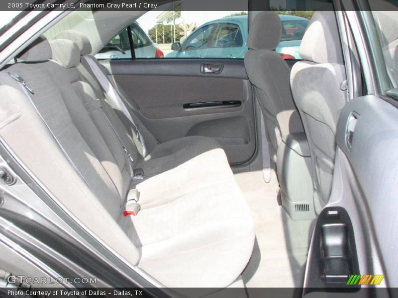 Phantom Gray Pearl / Gray 2005 Toyota Camry LE