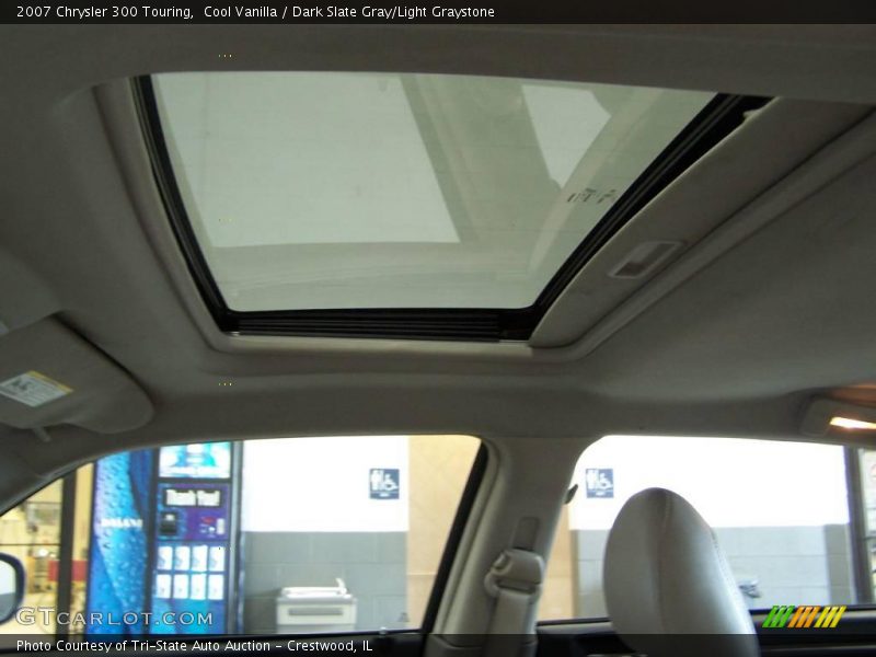 Cool Vanilla / Dark Slate Gray/Light Graystone 2007 Chrysler 300 Touring