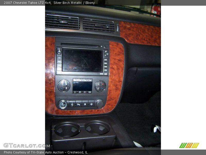 Silver Birch Metallic / Ebony 2007 Chevrolet Tahoe LTZ 4x4