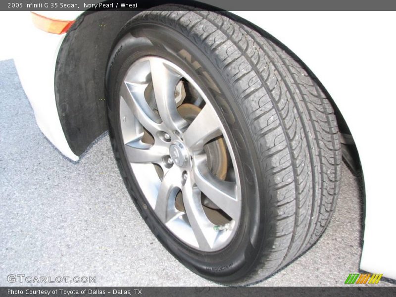 Ivory Pearl / Wheat 2005 Infiniti G 35 Sedan