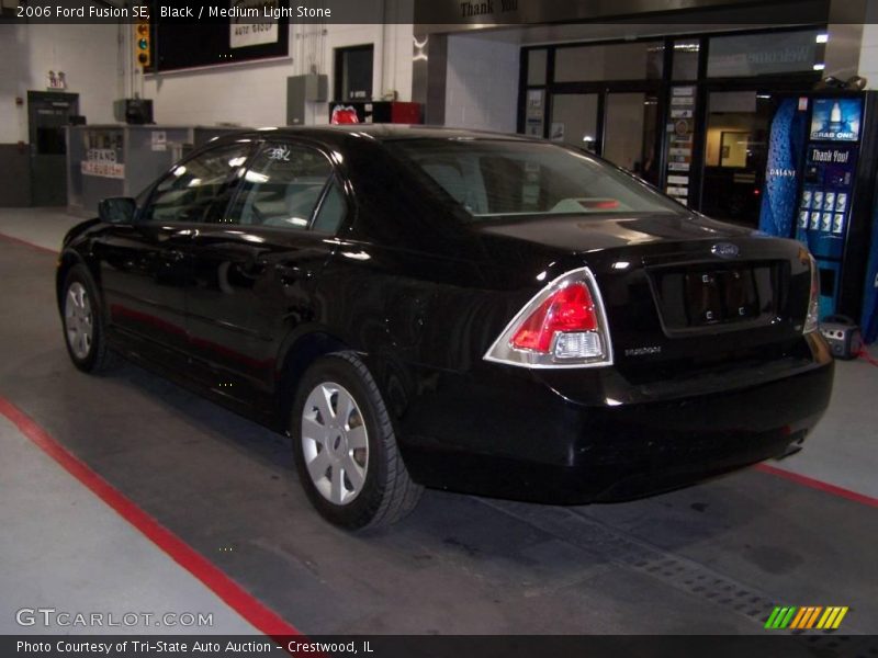 Black / Medium Light Stone 2006 Ford Fusion SE