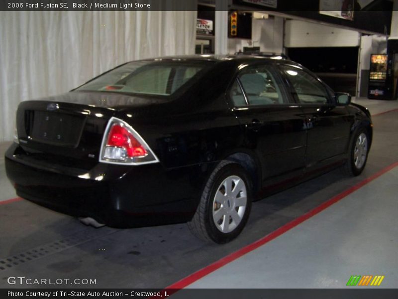 Black / Medium Light Stone 2006 Ford Fusion SE