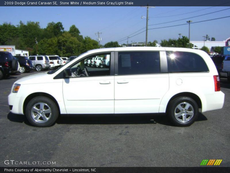 Stone White / Medium Slate Gray/Light Shale 2009 Dodge Grand Caravan SE