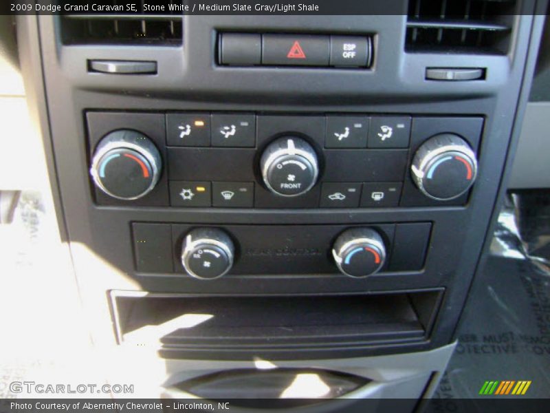 Stone White / Medium Slate Gray/Light Shale 2009 Dodge Grand Caravan SE