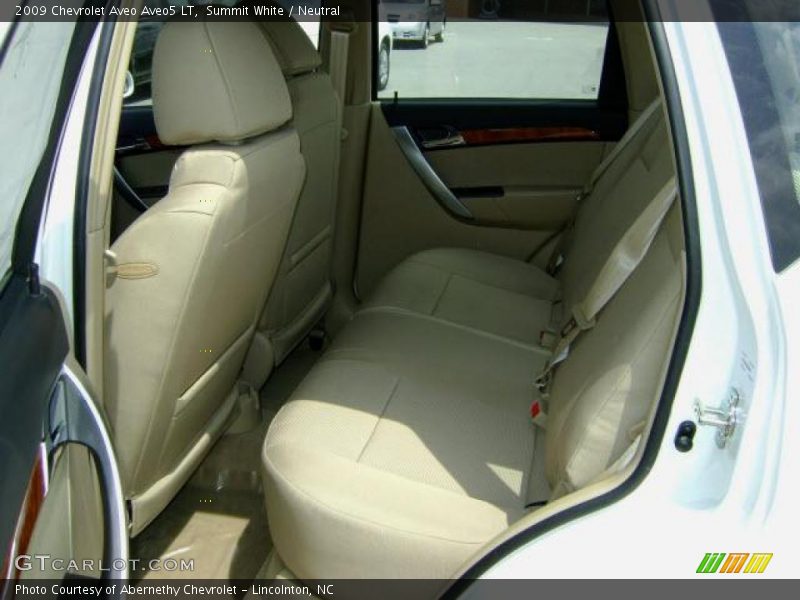 Summit White / Neutral 2009 Chevrolet Aveo Aveo5 LT