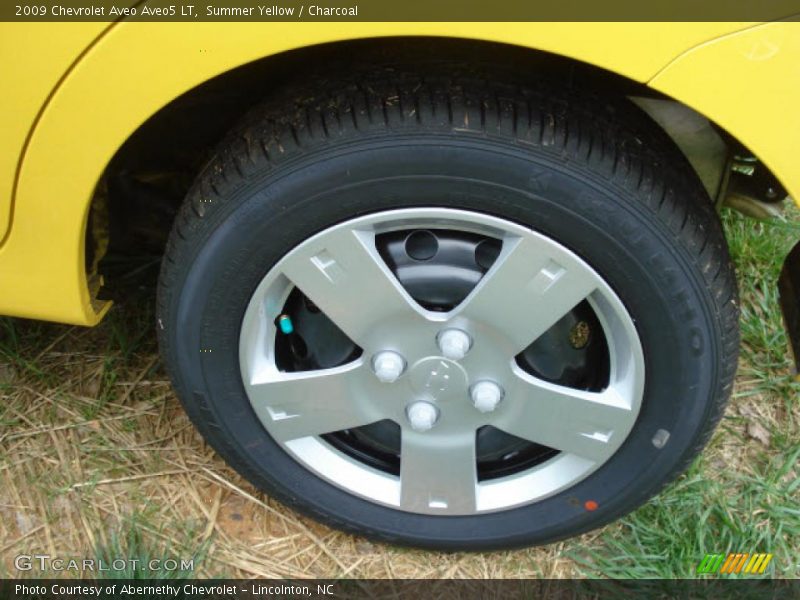 Summer Yellow / Charcoal 2009 Chevrolet Aveo Aveo5 LT