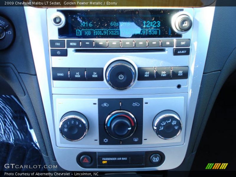 Golden Pewter Metallic / Ebony 2009 Chevrolet Malibu LT Sedan