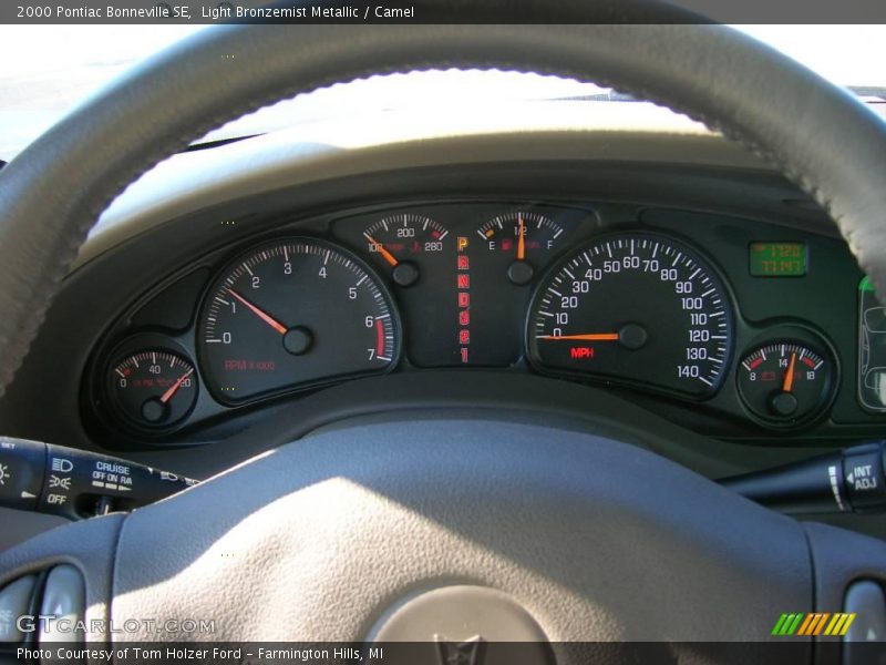 Light Bronzemist Metallic / Camel 2000 Pontiac Bonneville SE