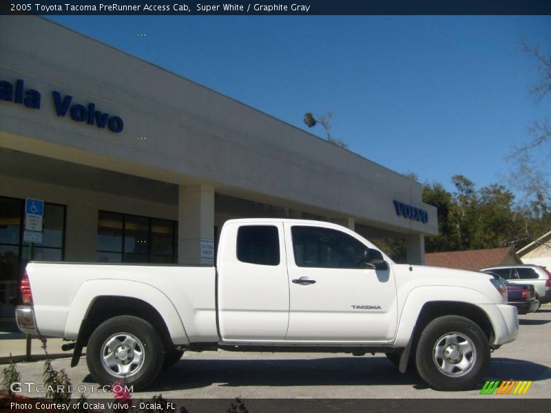 Super White / Graphite Gray 2005 Toyota Tacoma PreRunner Access Cab