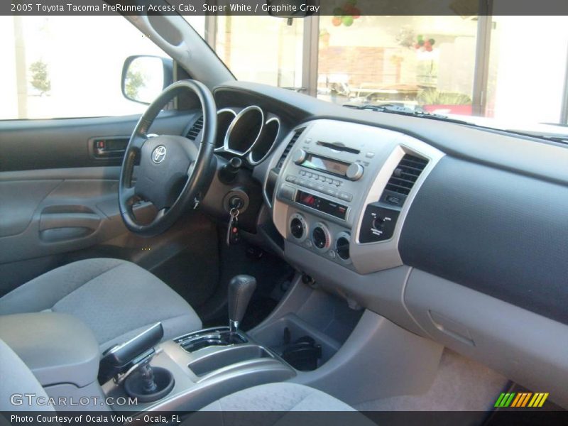 Super White / Graphite Gray 2005 Toyota Tacoma PreRunner Access Cab