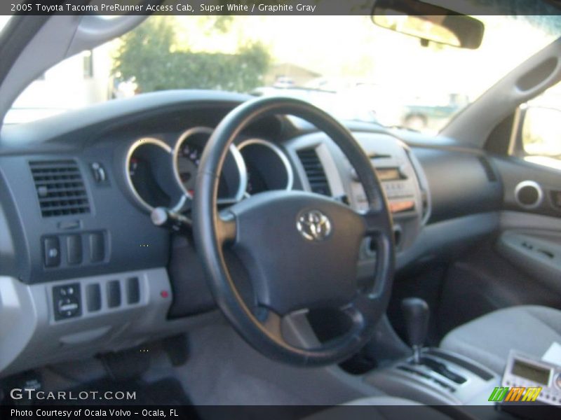 Super White / Graphite Gray 2005 Toyota Tacoma PreRunner Access Cab