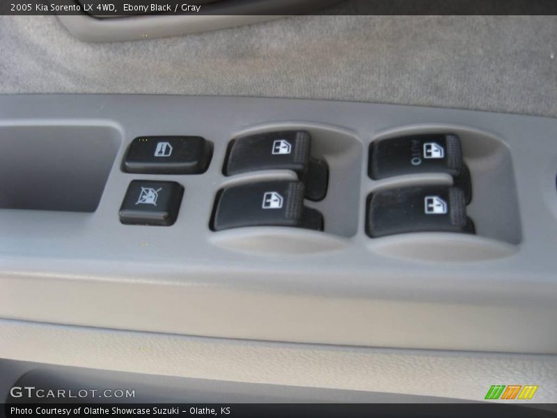 Ebony Black / Gray 2005 Kia Sorento LX 4WD