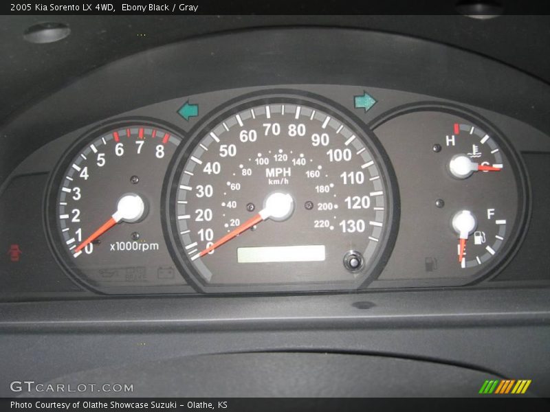 Ebony Black / Gray 2005 Kia Sorento LX 4WD