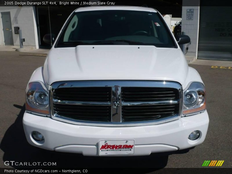 Bright White / Medium Slate Gray 2005 Dodge Durango SLT 4x4
