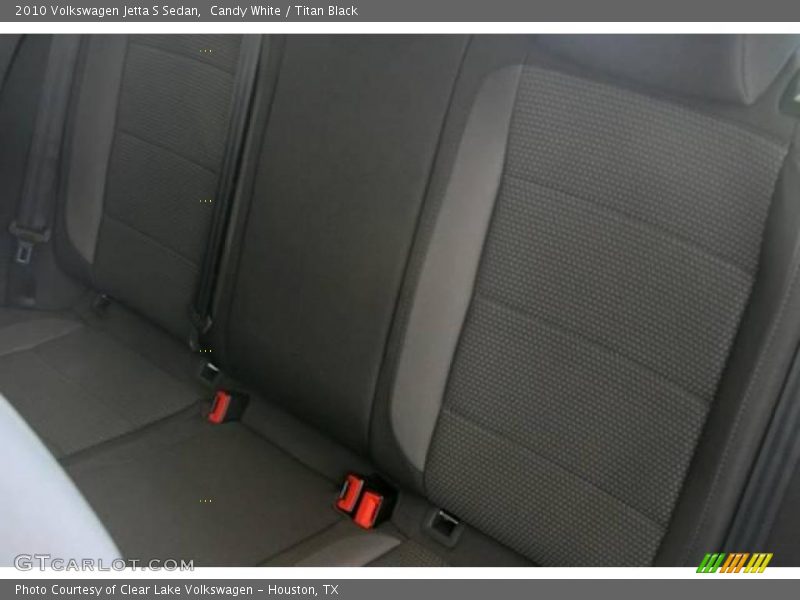 Candy White / Titan Black 2010 Volkswagen Jetta S Sedan