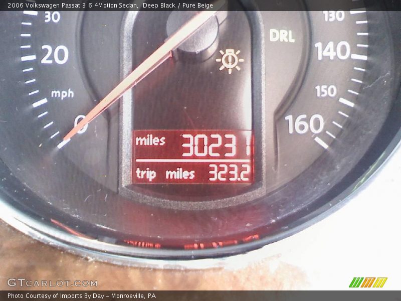 Deep Black / Pure Beige 2006 Volkswagen Passat 3.6 4Motion Sedan