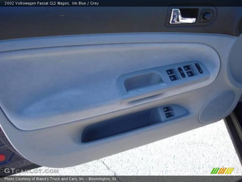 Ink Blue / Grey 2002 Volkswagen Passat GLS Wagon
