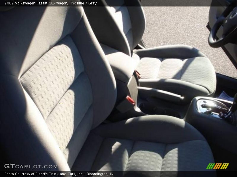Ink Blue / Grey 2002 Volkswagen Passat GLS Wagon