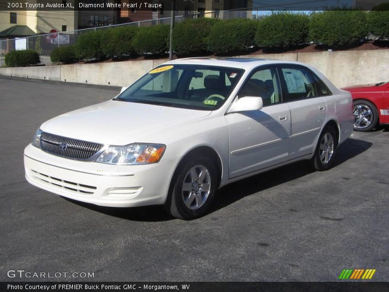 Diamond White Pearl / Taupe 2001 Toyota Avalon XL