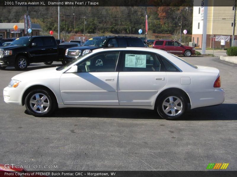 Diamond White Pearl / Taupe 2001 Toyota Avalon XL
