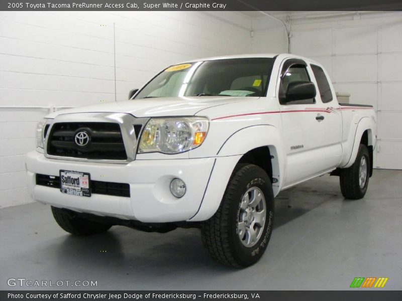 Super White / Graphite Gray 2005 Toyota Tacoma PreRunner Access Cab