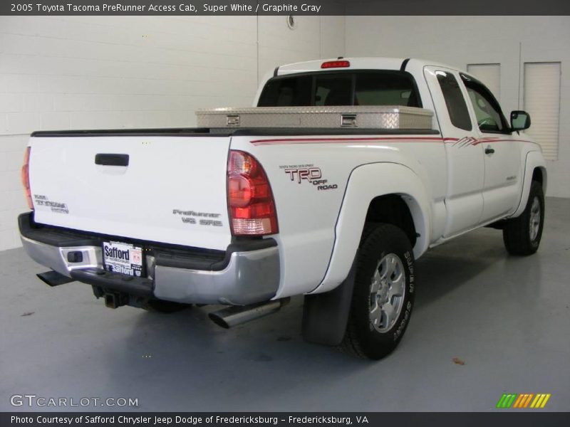 Super White / Graphite Gray 2005 Toyota Tacoma PreRunner Access Cab